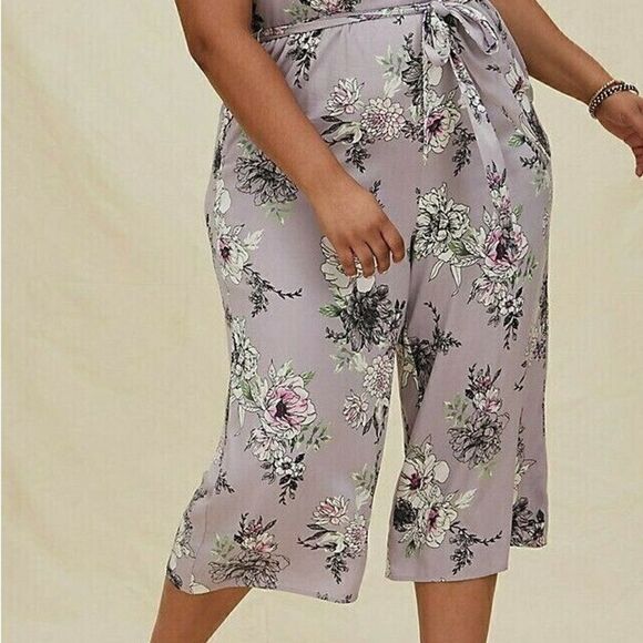 Torrid Challis Culotte Spaghetti Strap Floral Self Tie Sash Jumpsuit NWT | 2 - Picture 4 of 8